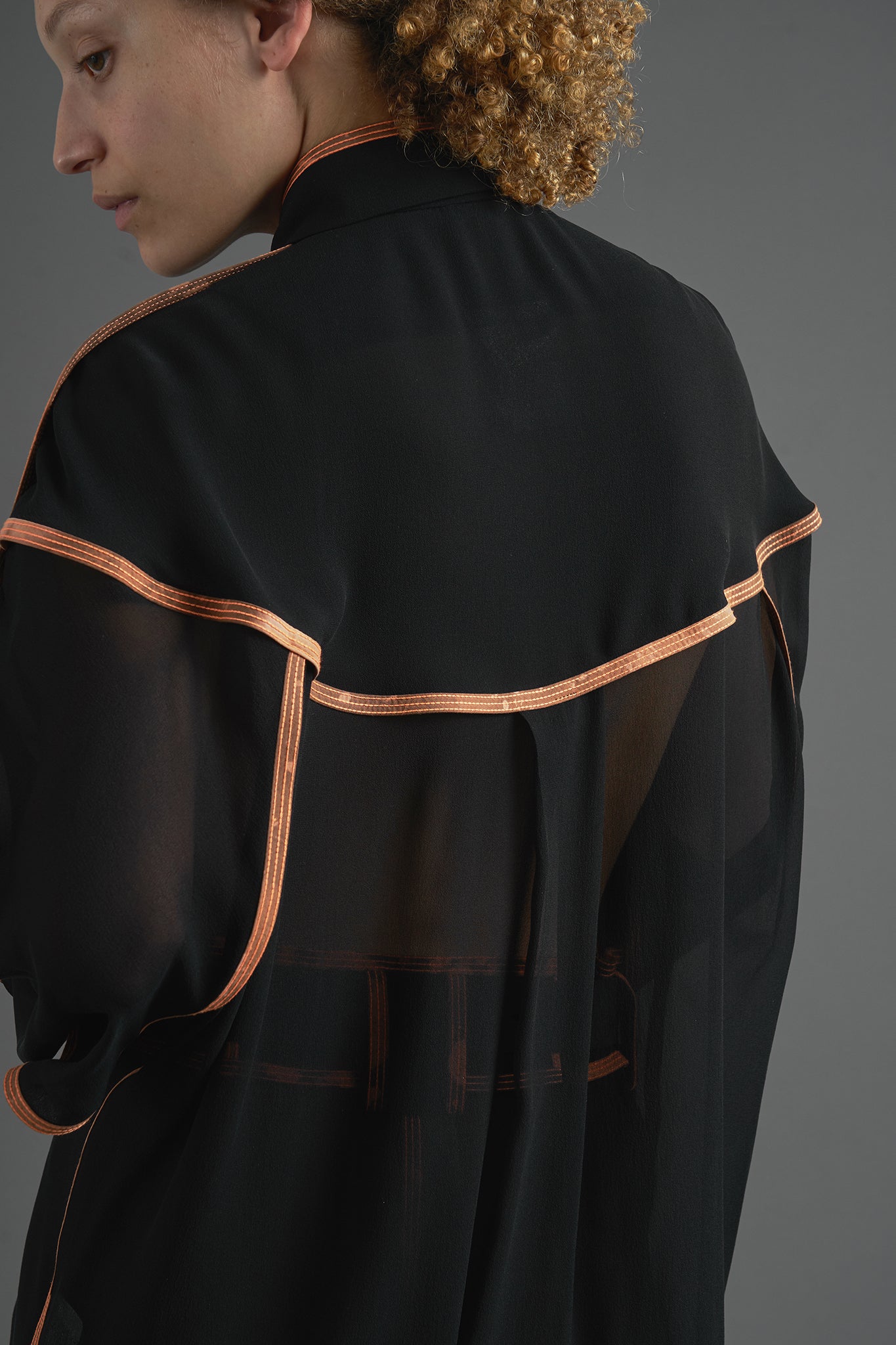 Silk Tailor Long Sleeved Shirt - Black
