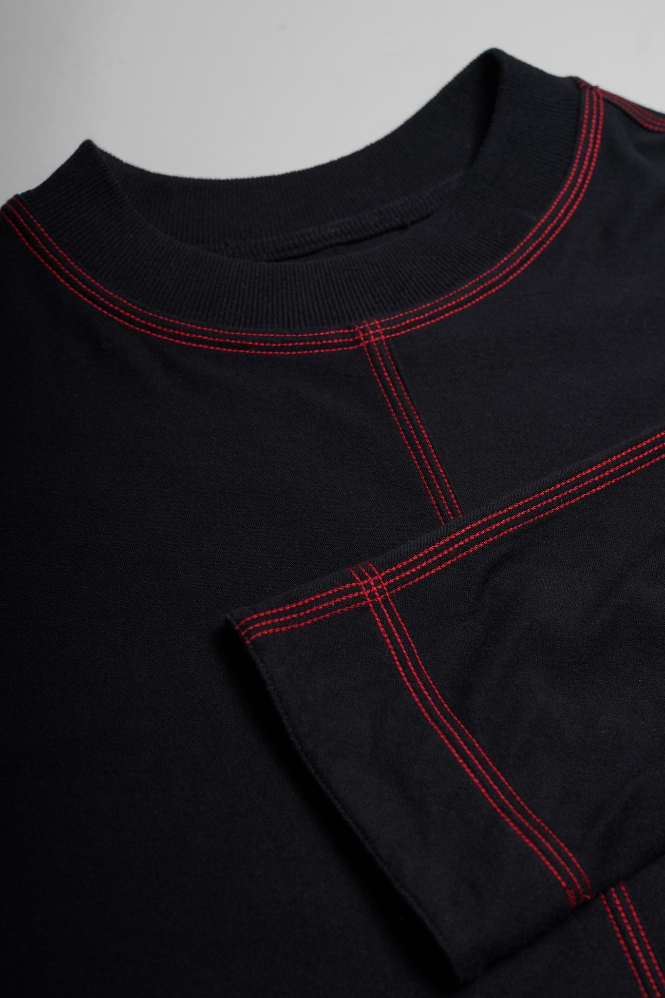 Tanguis Cotton Long Sleeved T-Shirt - Black