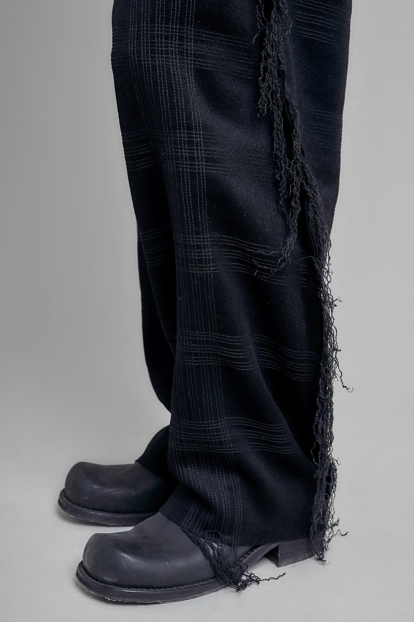 Topstitched Wool Pants - Black