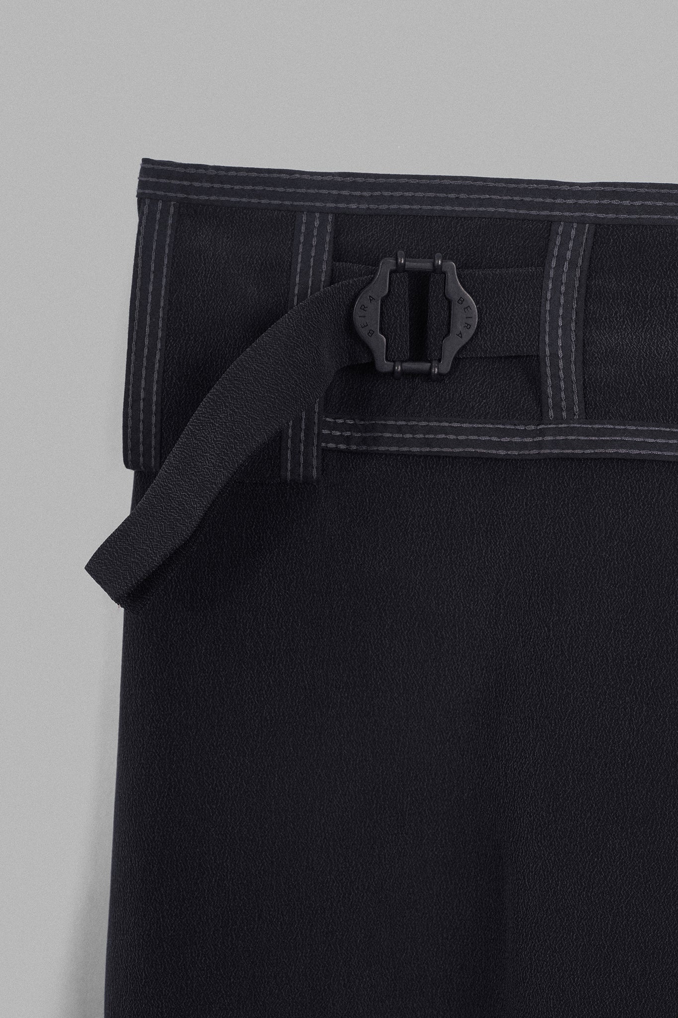 Heavy Silk Side Belt Trousers - Lead Grey