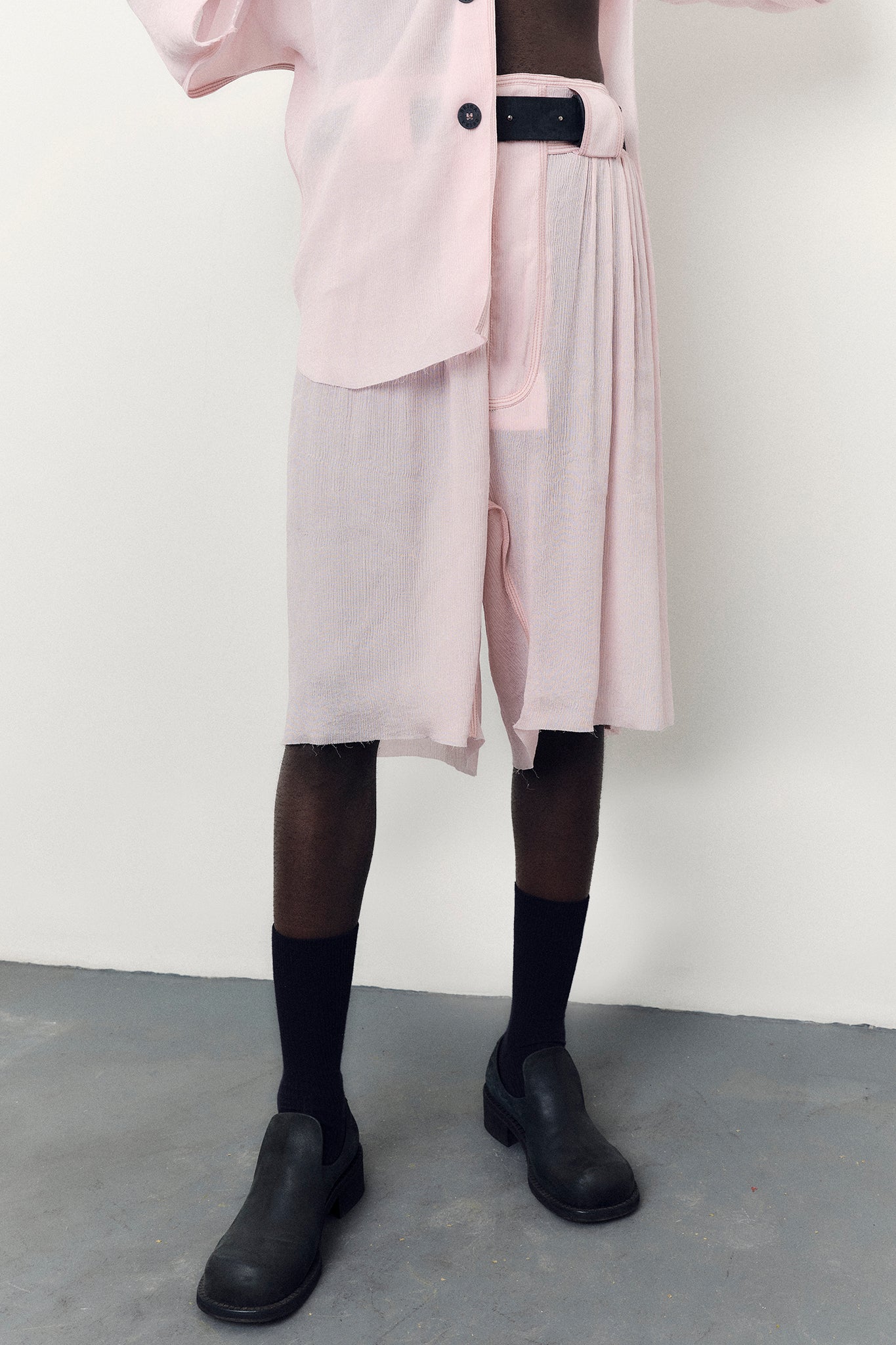 Textured Silk Bermuda Shorts with Gathereds - Peach Pink