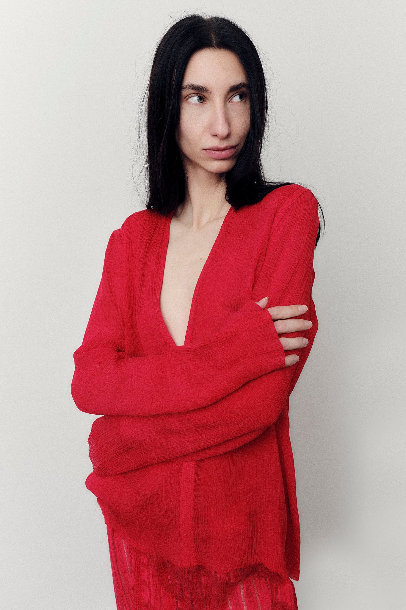 Textured Silk V-neck Fitted Blouse - Red