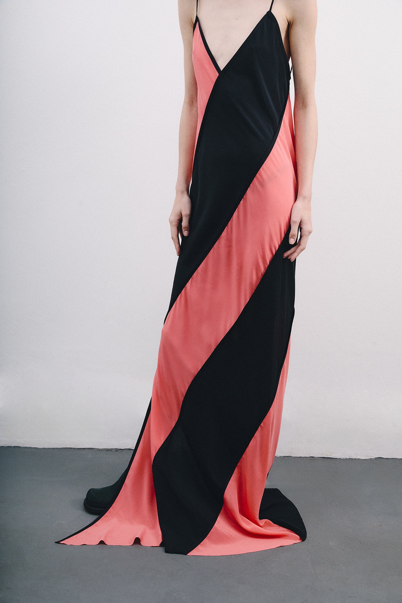 Silk Spiral Dress - Black&Pink