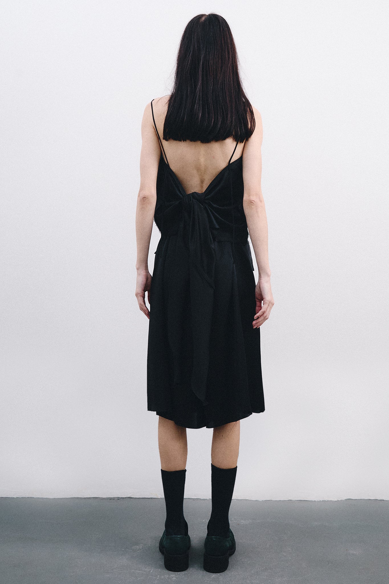 Satin Silk One Pleat Bermuda Shorts - Black