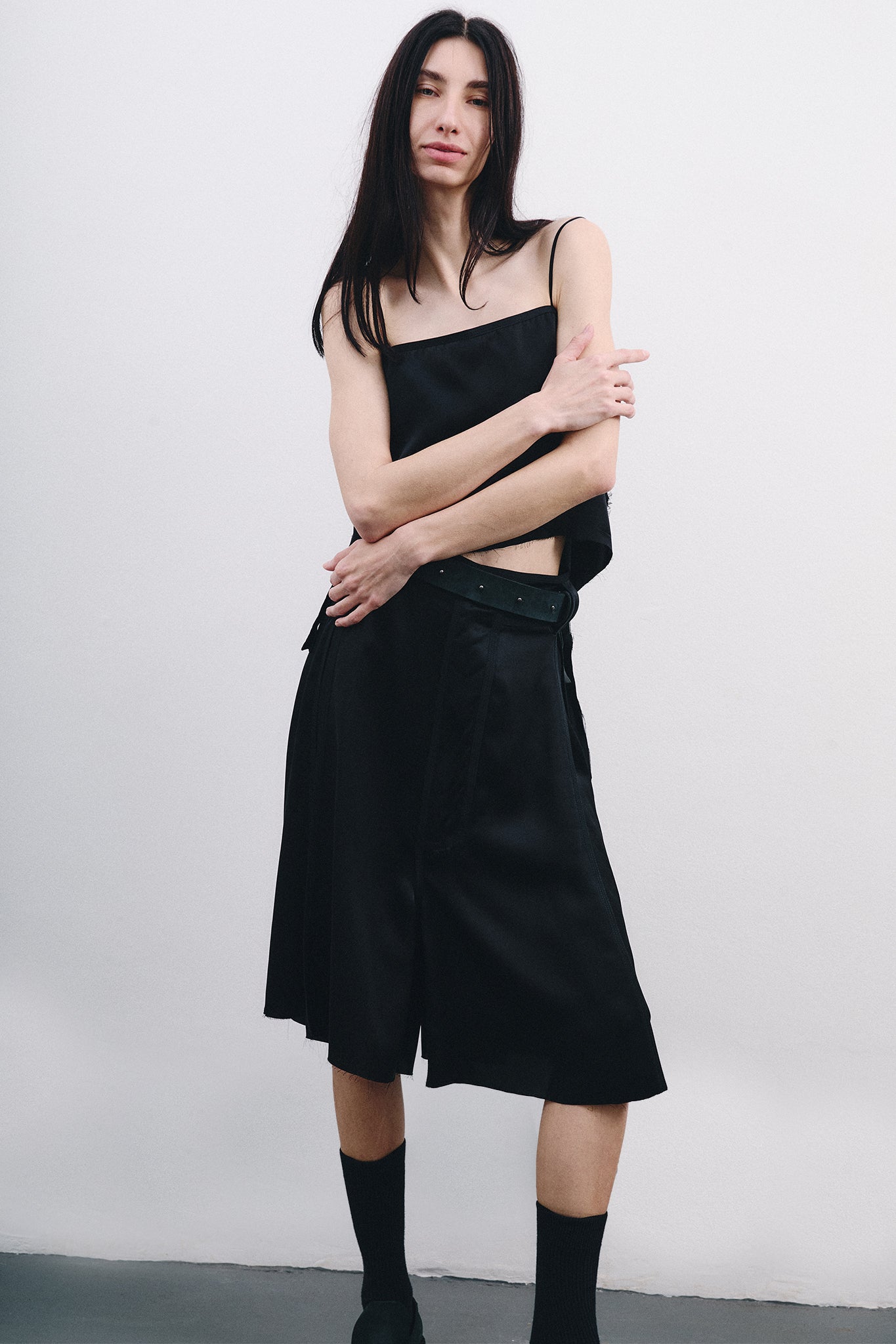 Satin Silk One Pleat Bermuda Shorts - Black