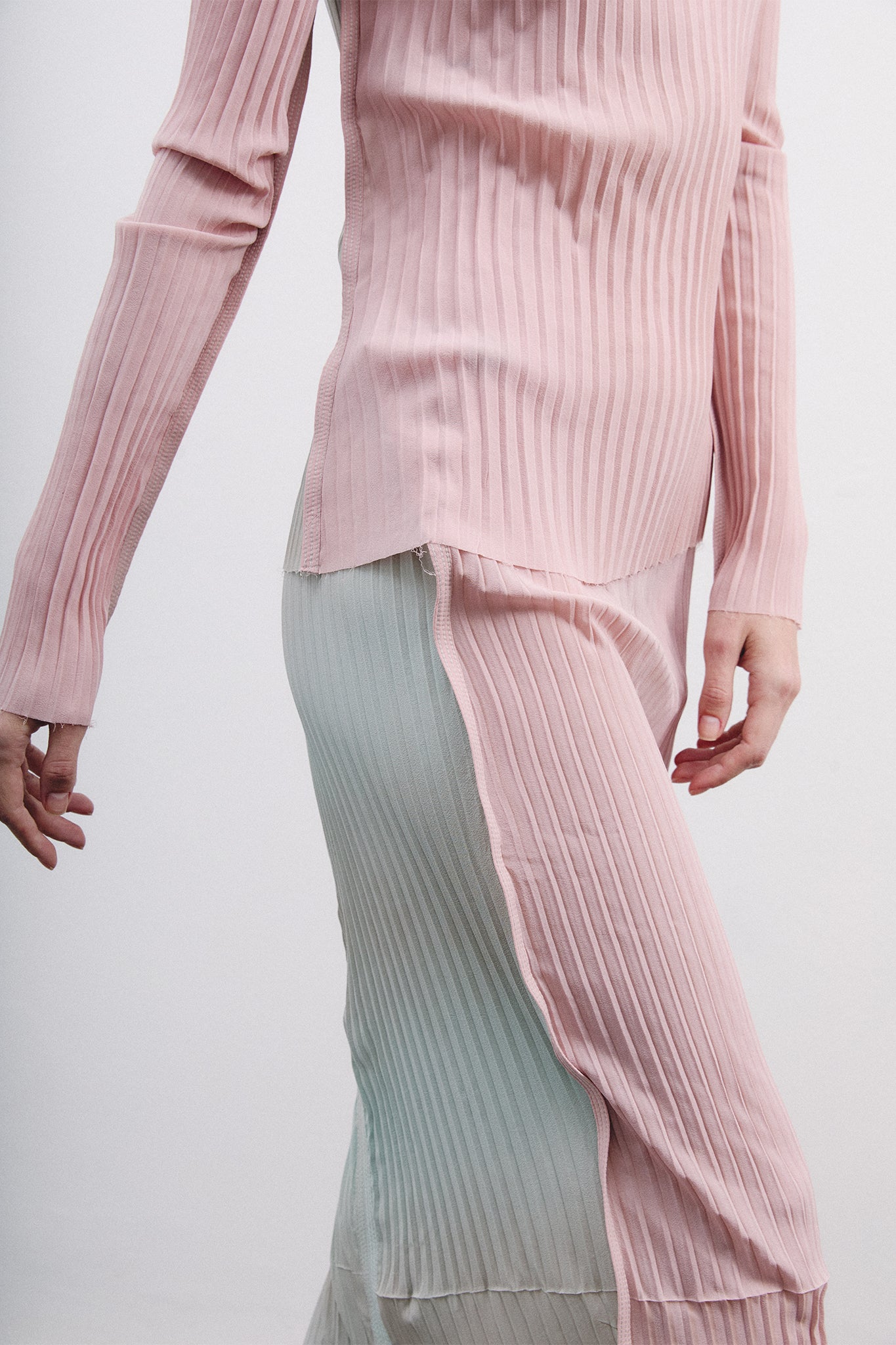 Pleated Silk Fitted Blouse - Pink&Blue