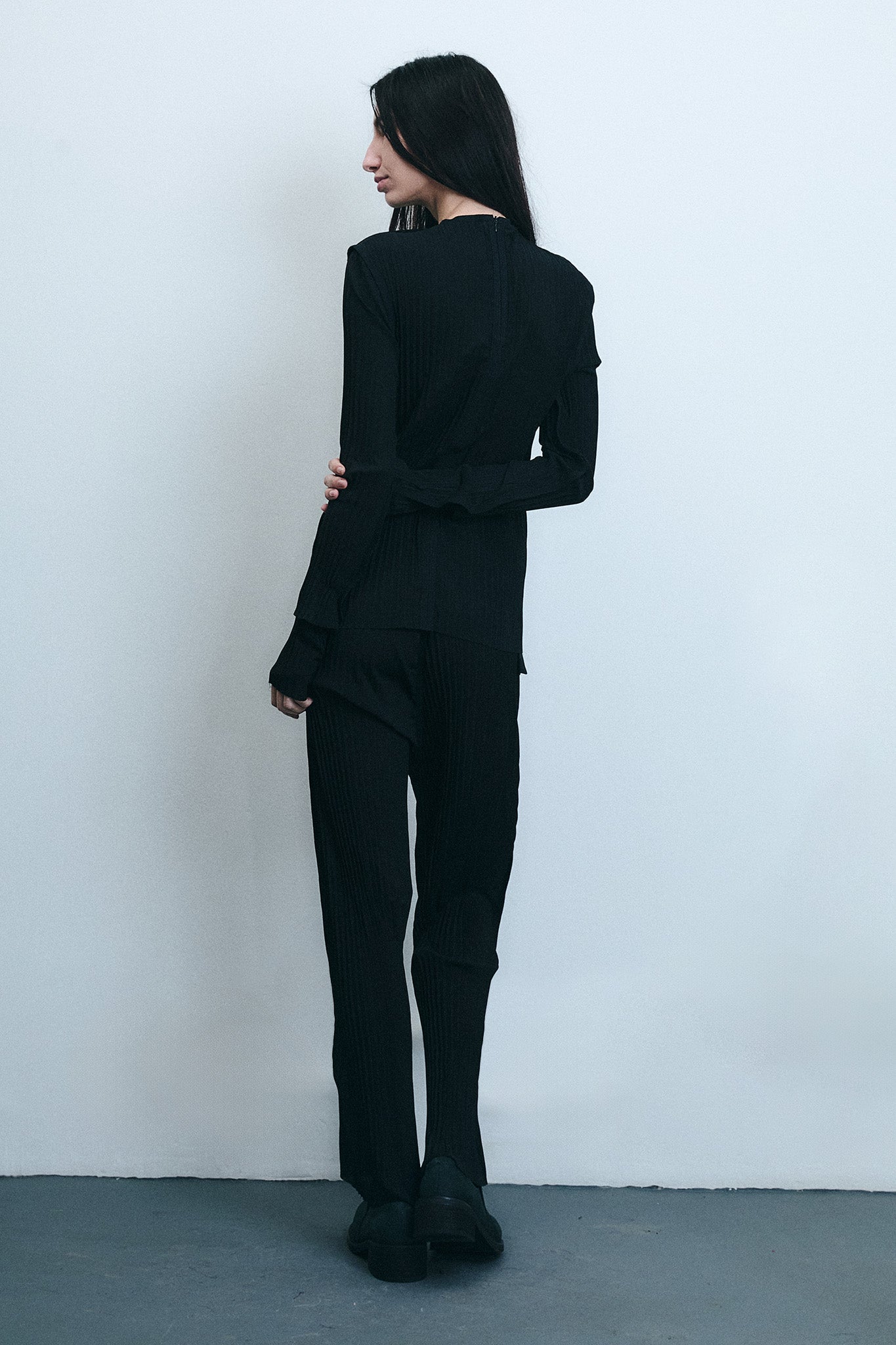 Silk Pleated Mara Pants - Black