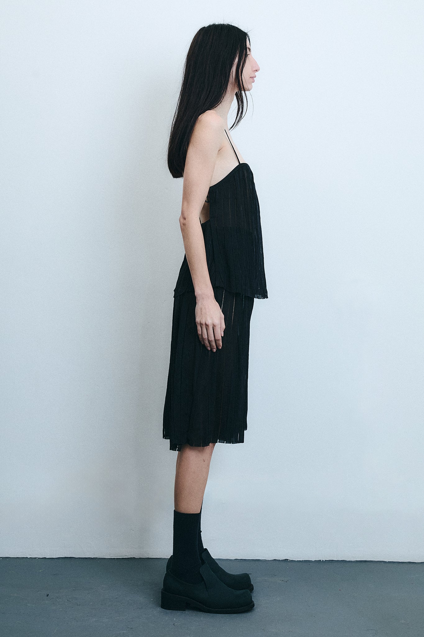 Textured Silk Backless Top - Black