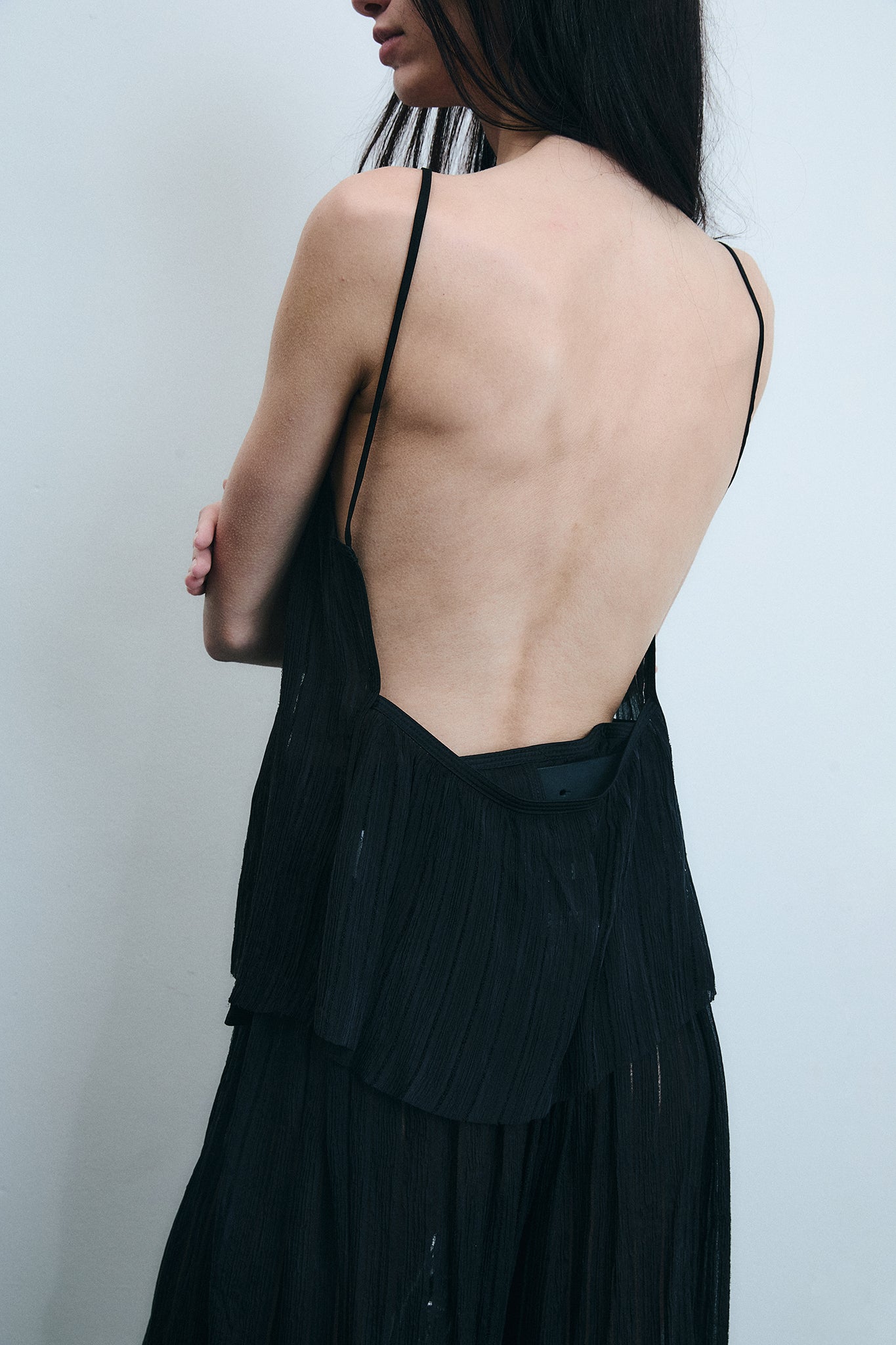 Textured Silk Backless Top - Black
