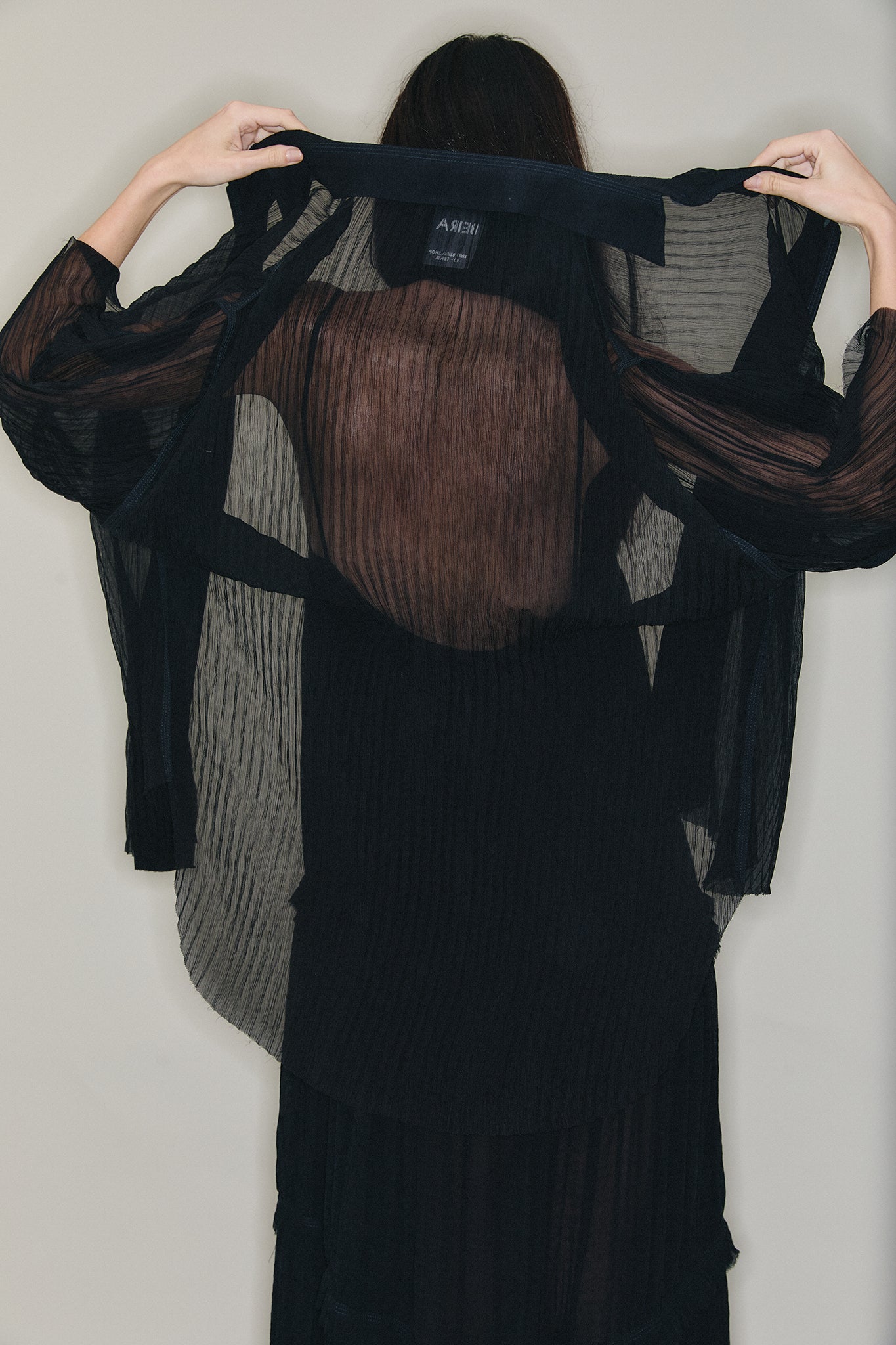 Pleated Silk Short Sleeve Shirt - Black